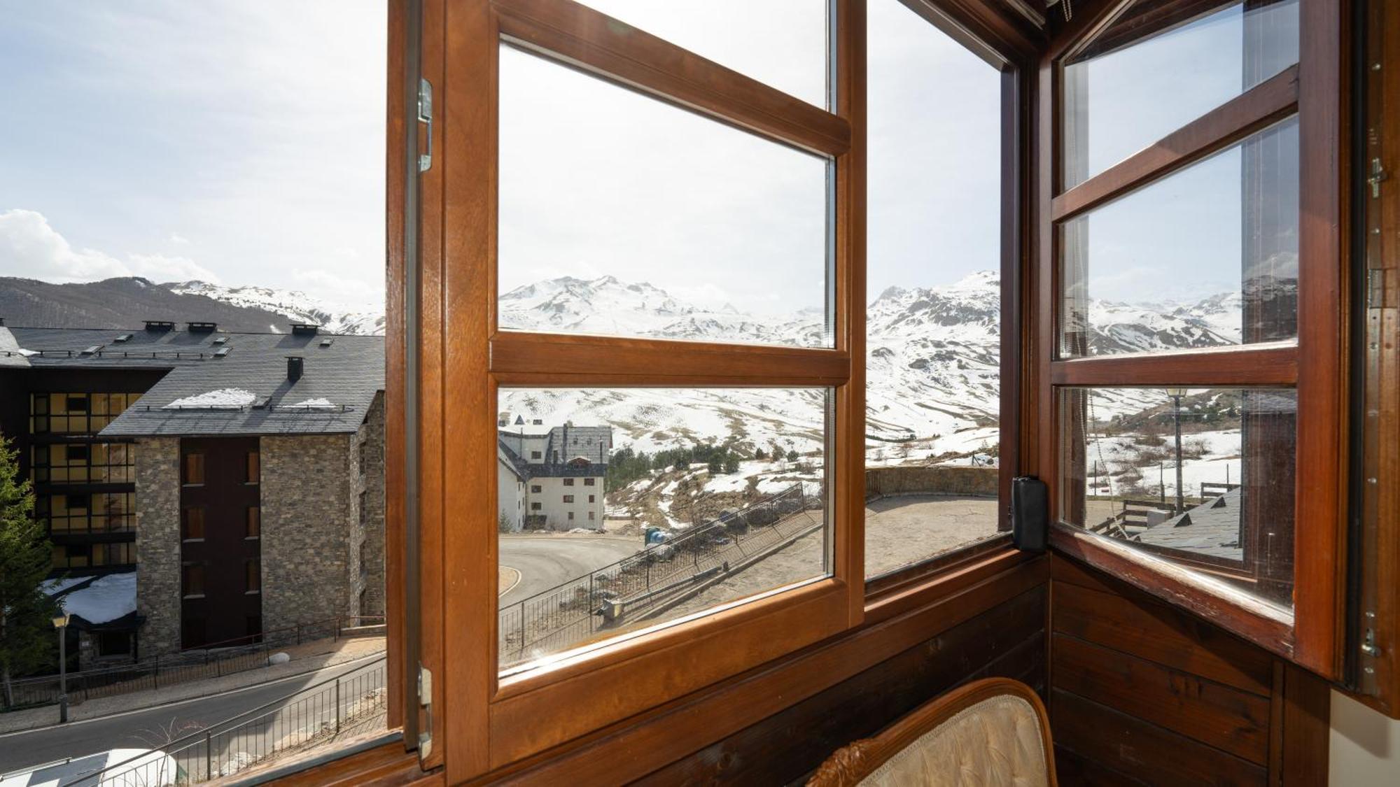 Apartamentos Formigal Eksteriør billede